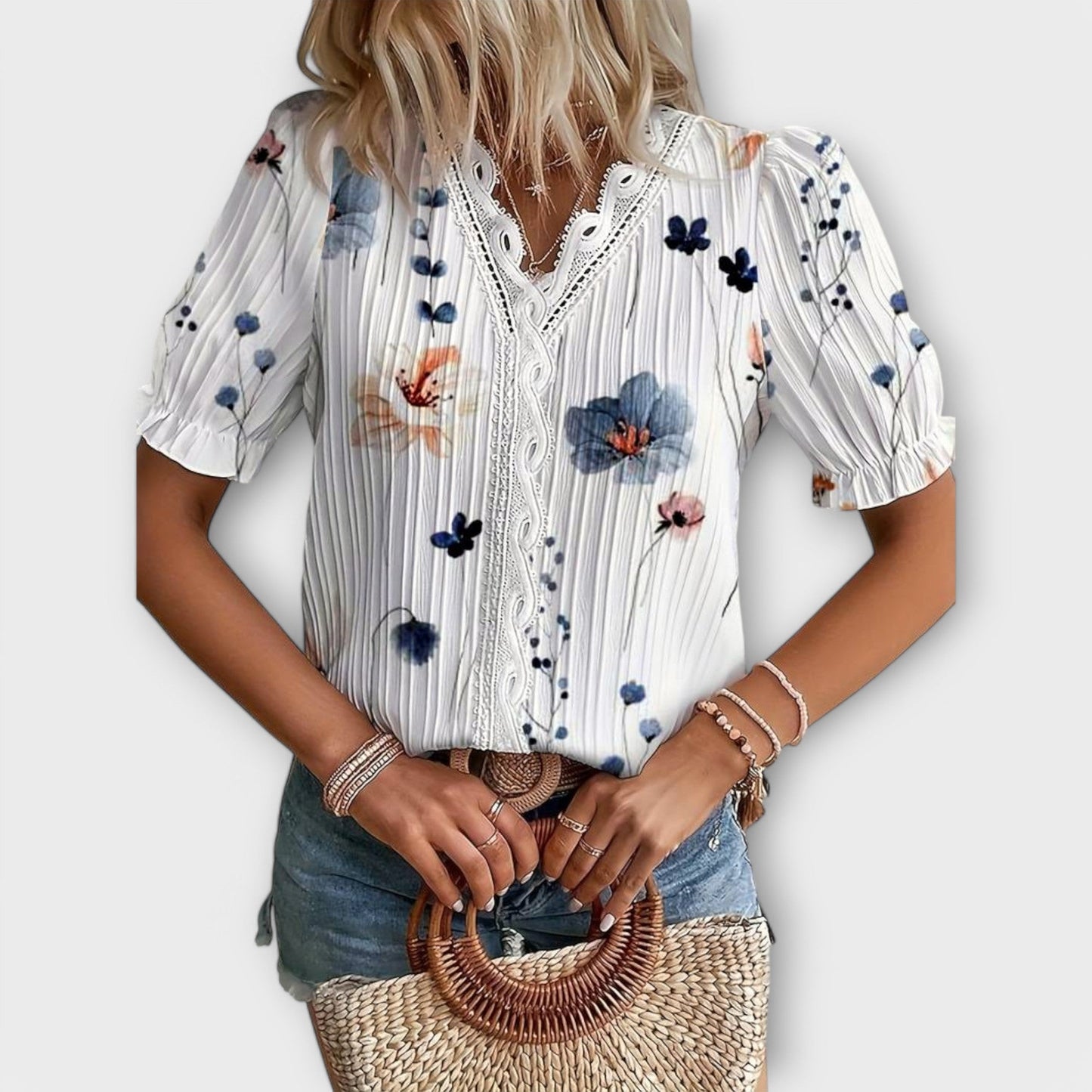 Hermina - Blusa con escote en V