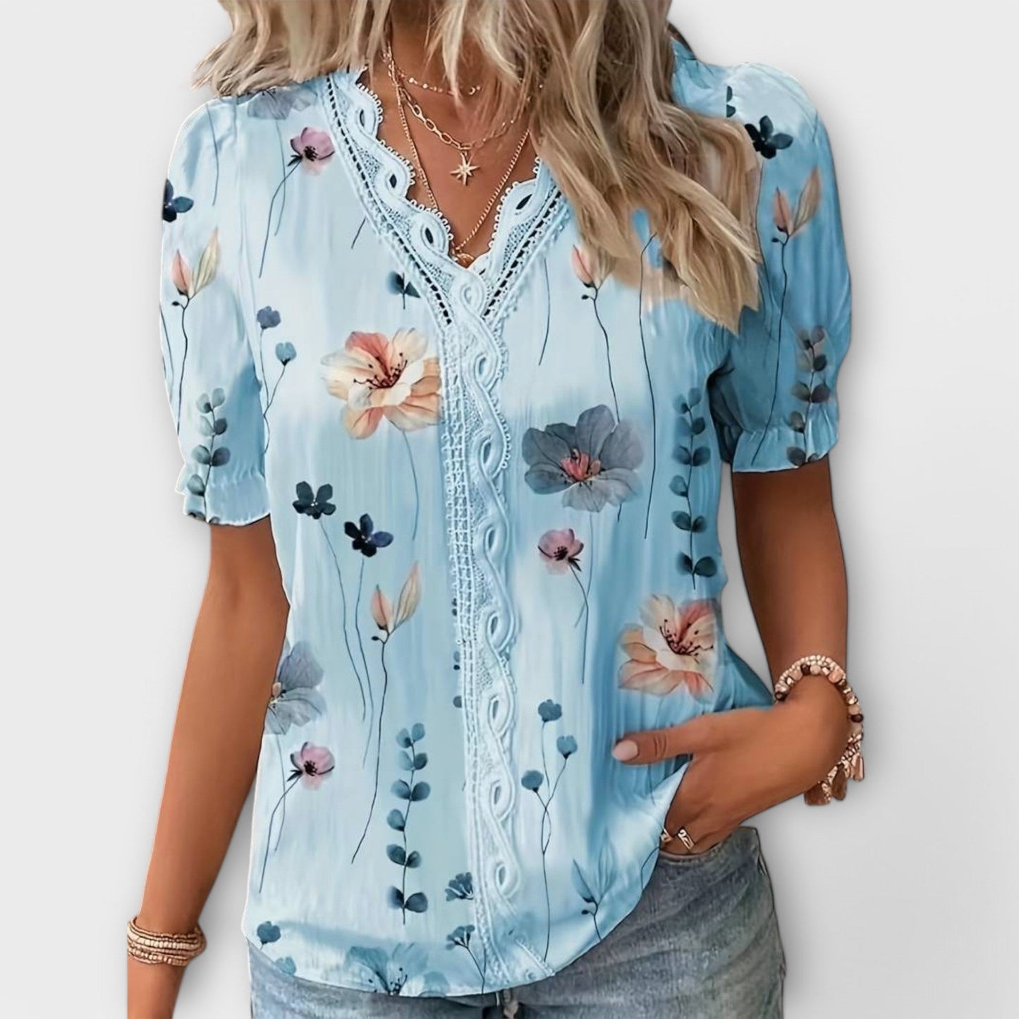 Hermina - Blusa con escote en V
